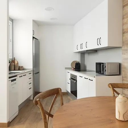 Keyfamily Sweet Apartment